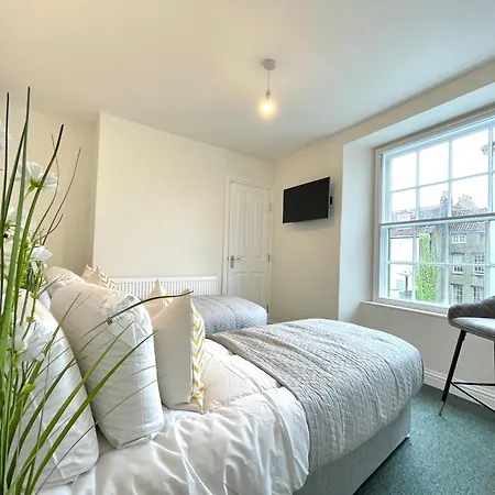 Lägenhet Stylish And Modern 2 Bedrooms With 1 Bathroom *